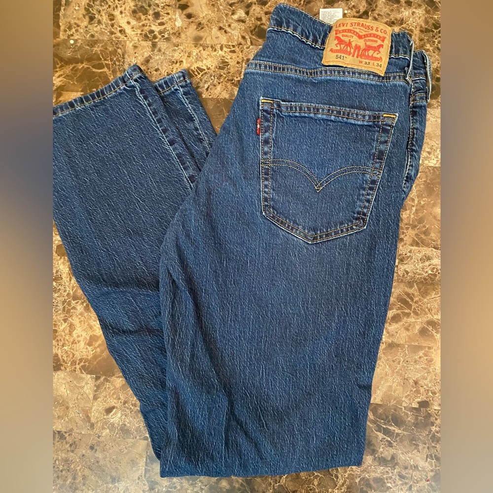 Levi's Relaxed Fit Dark Blue Jeans